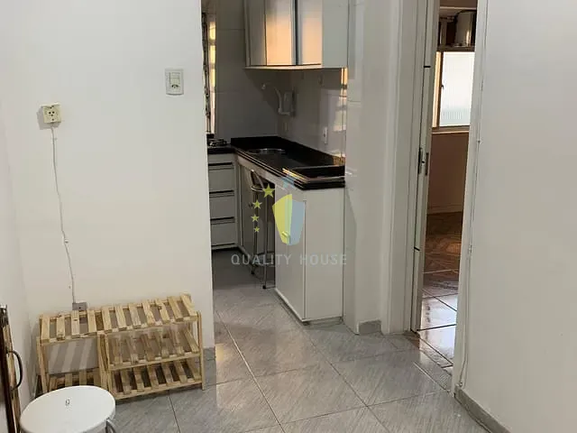 Apartamento com 42m² 1 quarto e 1 banheiro, para alugar, no bairro Humaitá em Rio de Janeiro