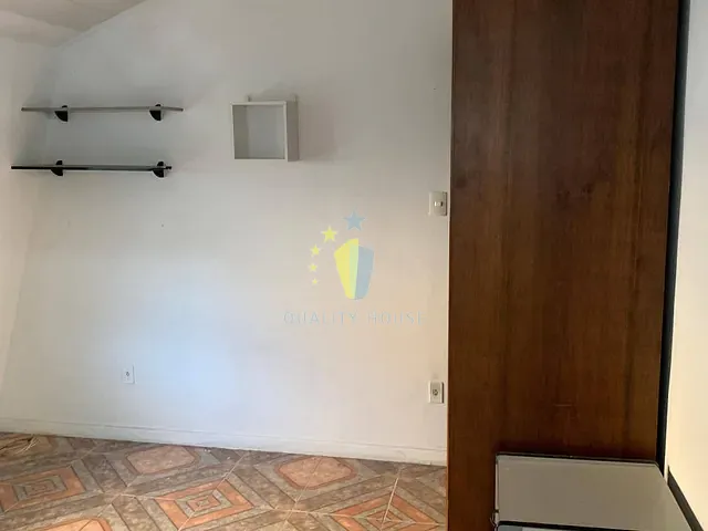 Apartamento com 42m² 1 quarto e 1 banheiro, para alugar, no bairro Humaitá em Rio de Janeiro