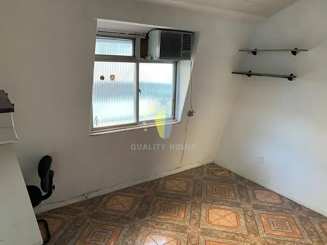 Apartamento com 42m² 1 quarto e 1 banheiro, para alugar, no bairro Humaitá em Rio de Janeiro