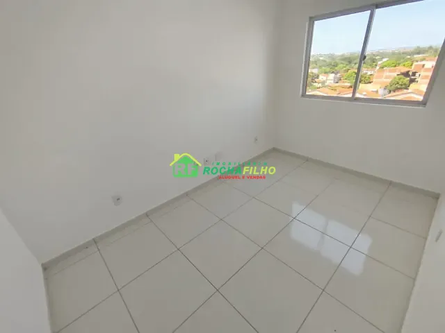 Apartamento com 64m² 2 quartos e 2 banheiros, para alugar, no bairro Uruguai em Teresina