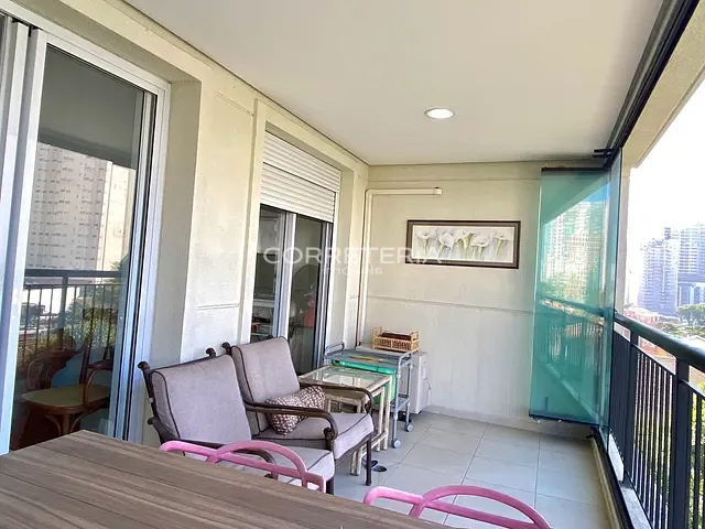 Apartamento com 129m² 4 quartos e 2 banheiros, à venda, no bairro Santo Amaro em São Paulo