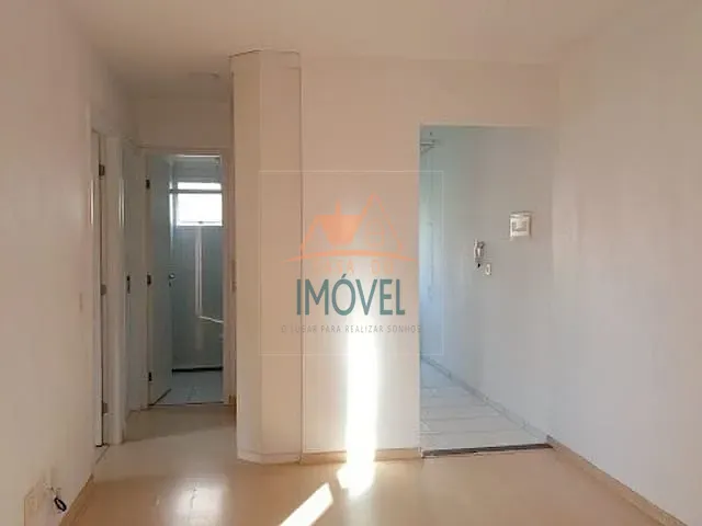 Apartamento com 44m² 2 quartos e 1 banheiro, à venda, no bairro Jardim Isis em Cotia