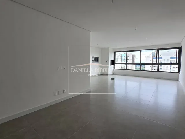 Apartamento 2 quartos e 3 banheiros, à venda, no bairro Gleba Fazenda Palhano em Londrina