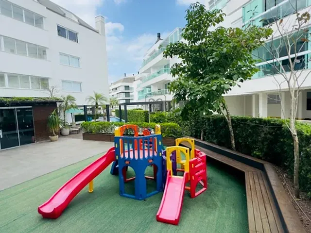 Apartamento com 95m² 2 quartos e 2 banheiros, para alugar, no bairro Jurerê em Florianópolis