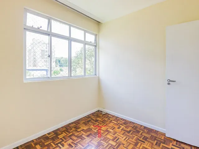 Apartamento com 79m² 2 quartos e 1 banheiro, à venda, no bairro Vila Izabel em Curitiba