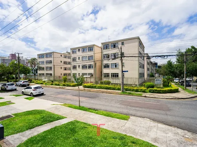 Apartamento com 79m² 2 quartos e 1 banheiro, à venda, no bairro Vila Izabel em Curitiba