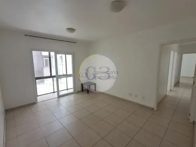 Apartamento 3 quartos e 2 banheiros, à venda, no bairro Centro em Pelotas