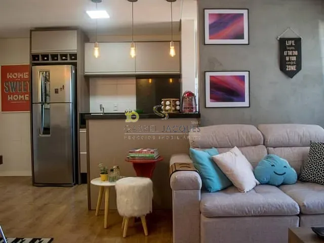 Apartamento 2 quartos e 2 banheiros, à venda, no bairro Caminho Novo em Palhoça
