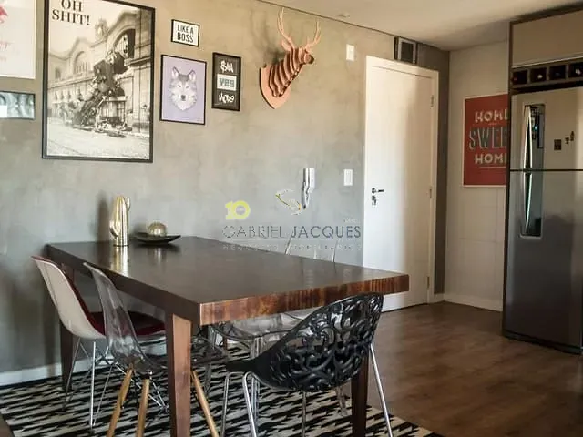 Apartamento 2 quartos e 2 banheiros, à venda, no bairro Caminho Novo em Palhoça
