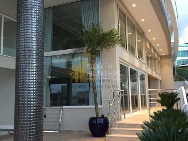 Apartamento com 171m² 3 quartos e 4 banheiros, à venda, no bairro Jurerê em Florianópolis