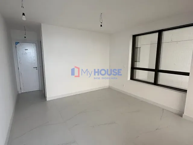 Apartamento 3 quartos e 4 banheiros, à venda, no bairro Nossa Senhora da Vitória em Ilhéus
