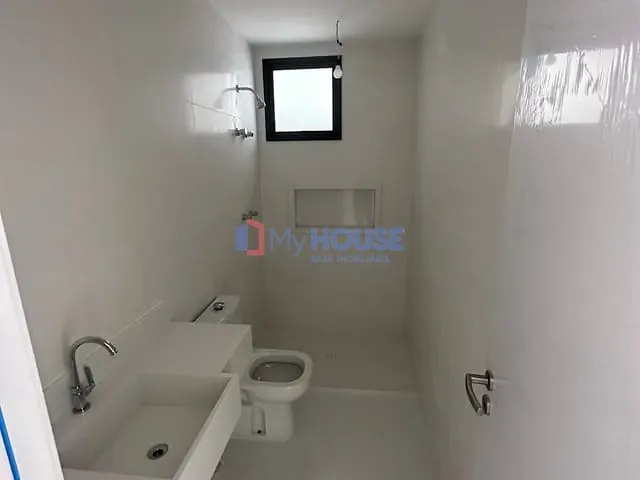 Apartamento 3 quartos e 4 banheiros, à venda, no bairro Nossa Senhora da Vitória em Ilhéus