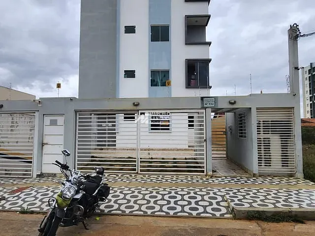 Apartamento com 115m² 3 quartos e 1 banheiro, à venda, no bairro Candeias em Vitória da Conquista