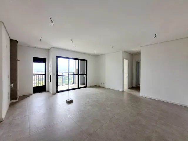 Apartamento com 10m² 2 quartos e 2 banheiros, à venda, no bairro Gleba Palhano em Londrina