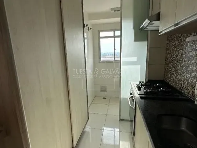 Apartamento com 57m² 2 quartos e 2 banheiros, à venda, no bairro Guaíra em Curitiba