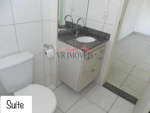 Apartamento 2 quartos e 2 banheiros, à venda, no bairro Jardim Amália 2 em Volta Redonda