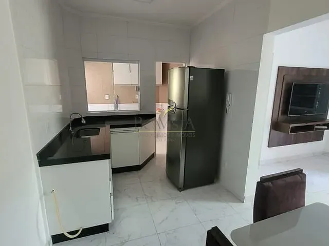 Apartamento com 70m² 2 quartos e 1 banheiro, para alugar, no bairro Centro em Piracaia