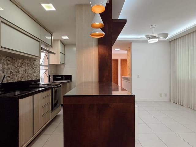 Apartamento 3 quartos e 2 banheiros, à venda, no bairro Praia da Baleia em Serra