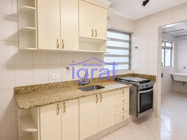 Apartamento 3 quartos e 2 banheiros, para alugar, no bairro Jardim Oriental em São Paulo