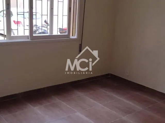 Apartamento 1 quarto e 1 banheiro, à venda, no bairro Três Vendas em Pelotas