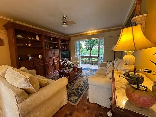 Apartamento 4 quartos e 3 banheiros, à venda, no bairro Jardim Cascata em Teresópolis