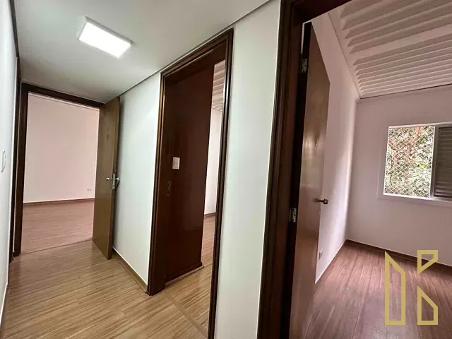 Apartamento 3 quartos e 3 banheiros, à venda, no bairro Centro em Londrina