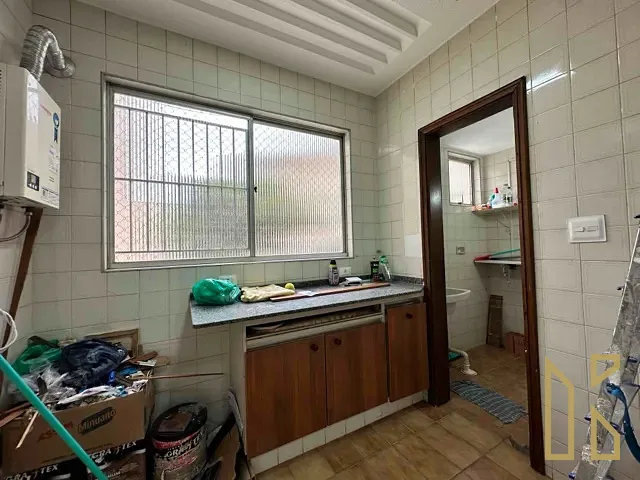 Apartamento 3 quartos e 3 banheiros, à venda, no bairro Centro em Londrina