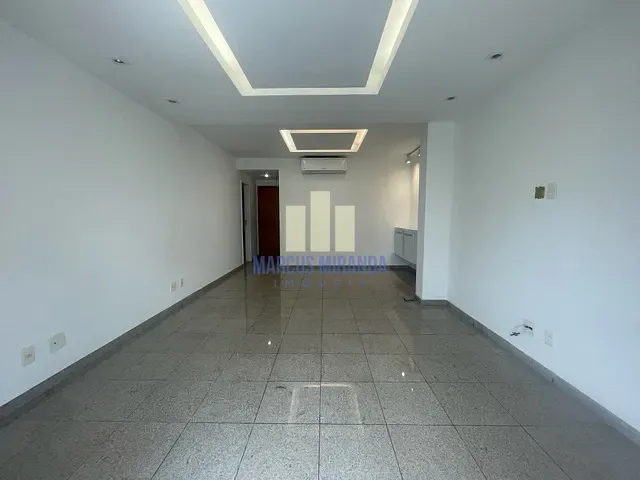 Apartamento com 140m² 4 quartos e 5 banheiros, à venda, no bairro Barra da Tijuca em Rio de Janeiro