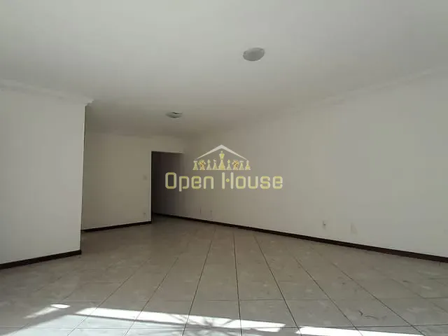 Apartamento 3 quartos e 2 banheiros, à venda, no bairro Ano Bom em Barra Mansa