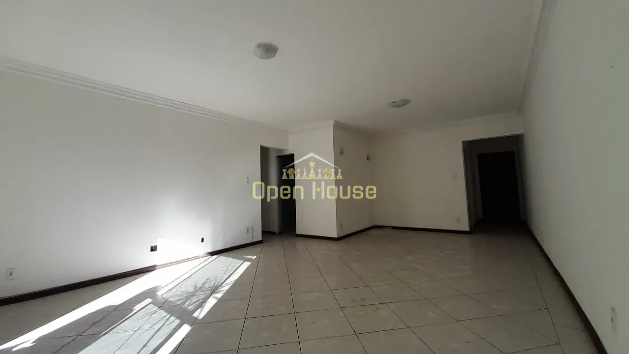 Apartamento, 3 quartos, 196 m² - Foto 1