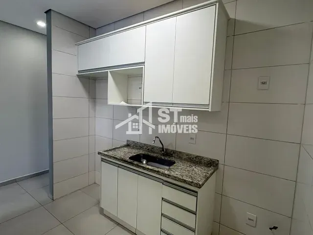 Apartamento com 40m² 1 quarto e 1 banheiro, para alugar, no bairro Centro em Andradas