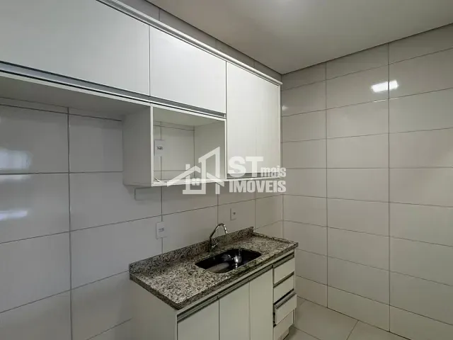 Apartamento com 40m² 1 quarto e 1 banheiro, para alugar, no bairro Centro em Andradas
