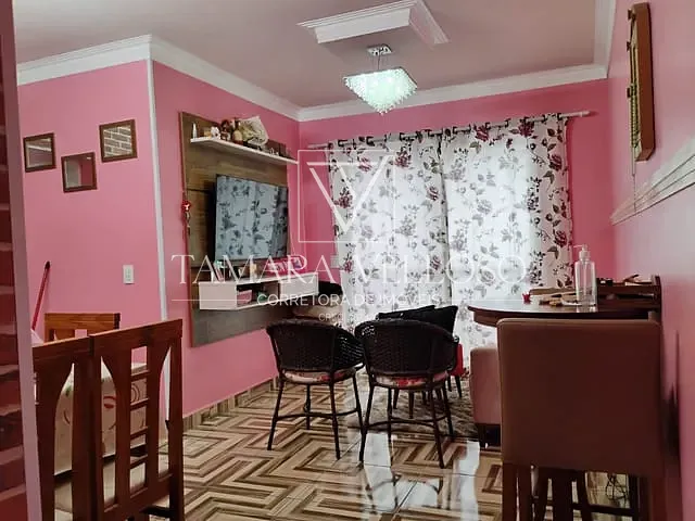 Apartamento 3 quartos e 2 banheiros, à venda, no bairro Vila Lavinia em Mogi das Cruzes