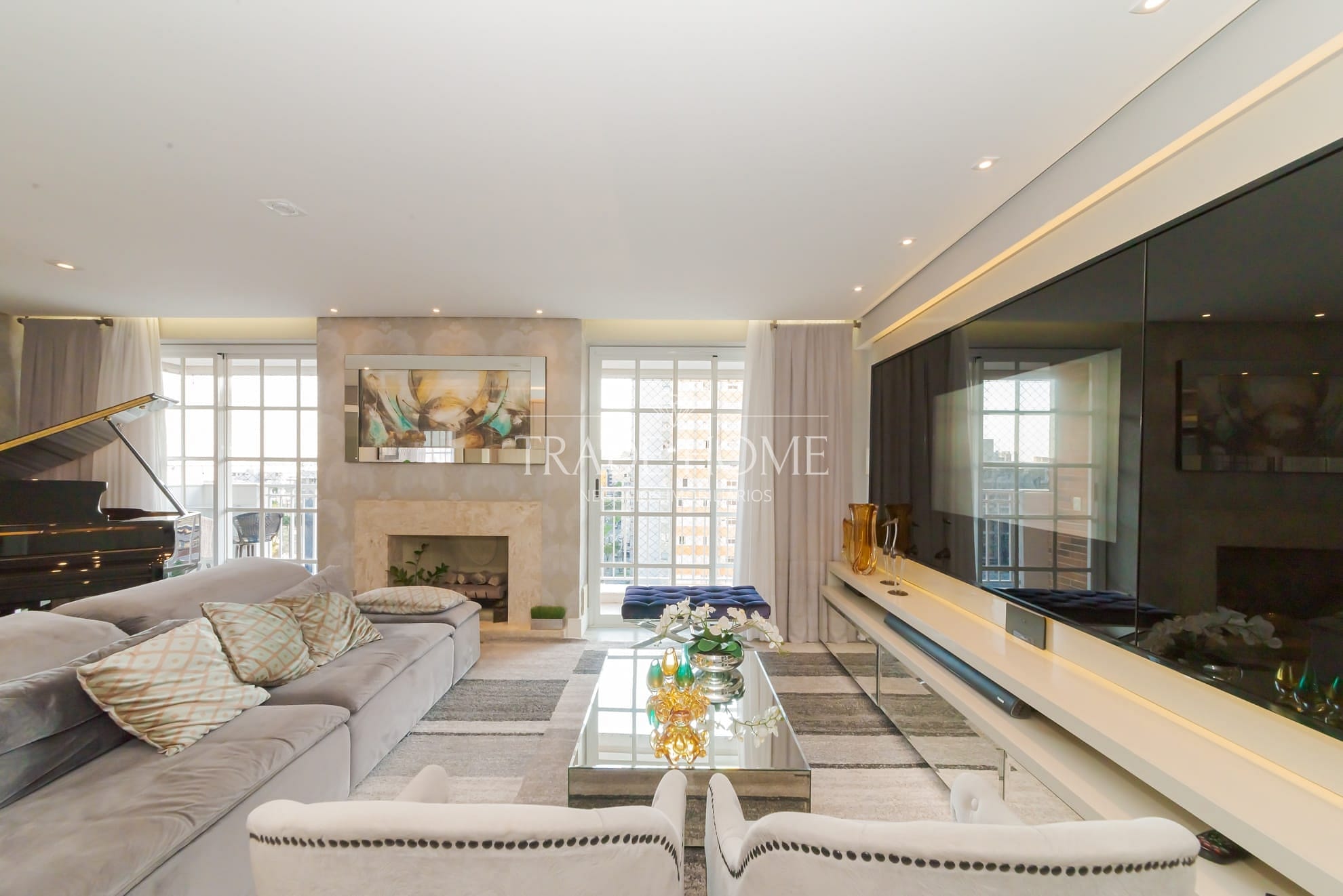 Apartamento, 3 quartos, 145 m² - Foto 2