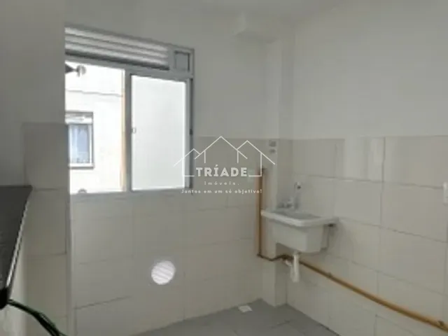 Apartamento com 59m² 2 quartos e 1 banheiro, à venda, no bairro Tindiquera em Araucária