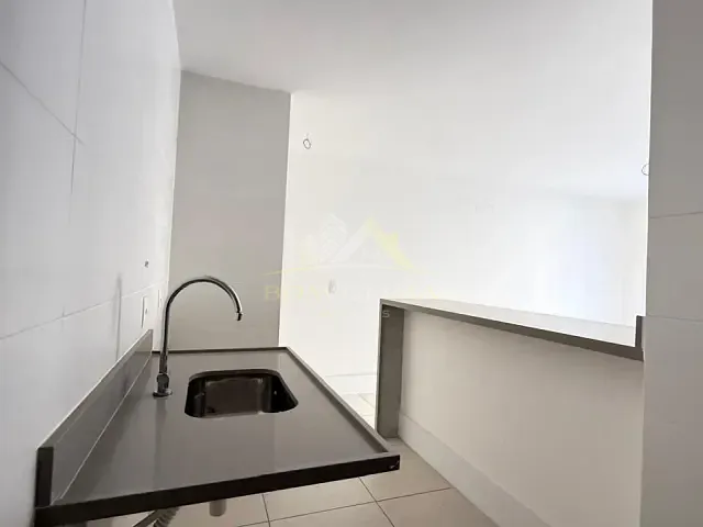 Apartamento 1 quarto e 1 banheiro, à venda, no bairro Granbery em Juiz de Fora