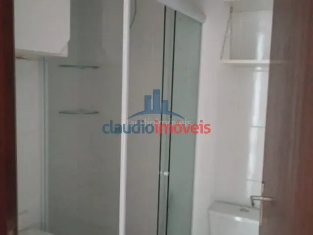 Apartamento 2 quartos e 1 banheiro, à venda ou para alugar, no bairro Três Poços em Volta Redonda
