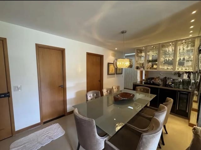 Apartamento 4 quartos e 4 banheiros, à venda, no bairro Setor Noroeste em Brasília