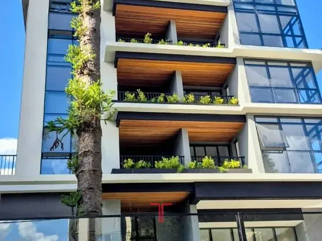 Apartamento 3 quartos e 3 banheiros, à venda, no bairro Água Verde em Curitiba