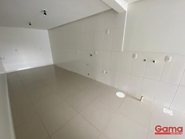 Apartamento 3 quartos e 3 banheiros, para alugar, no bairro Centro em Nova Prata