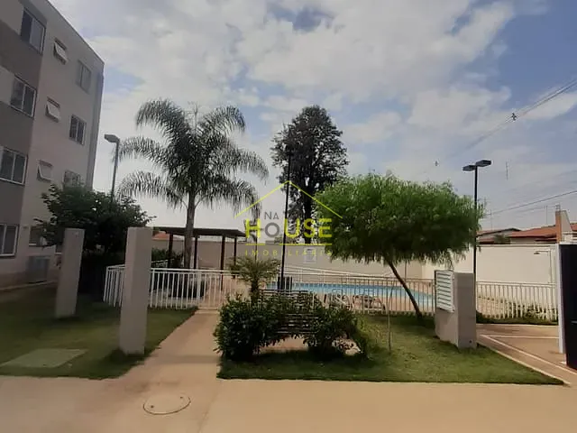 Apartamento 2 quartos e 1 banheiro, à venda, no bairro Jardim Botura em Votuporanga