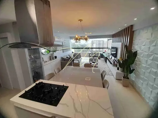 Apartamento 3 quartos e 4 banheiros, à venda, no bairro Nossa Senhora da Vitória em Ilhéus
