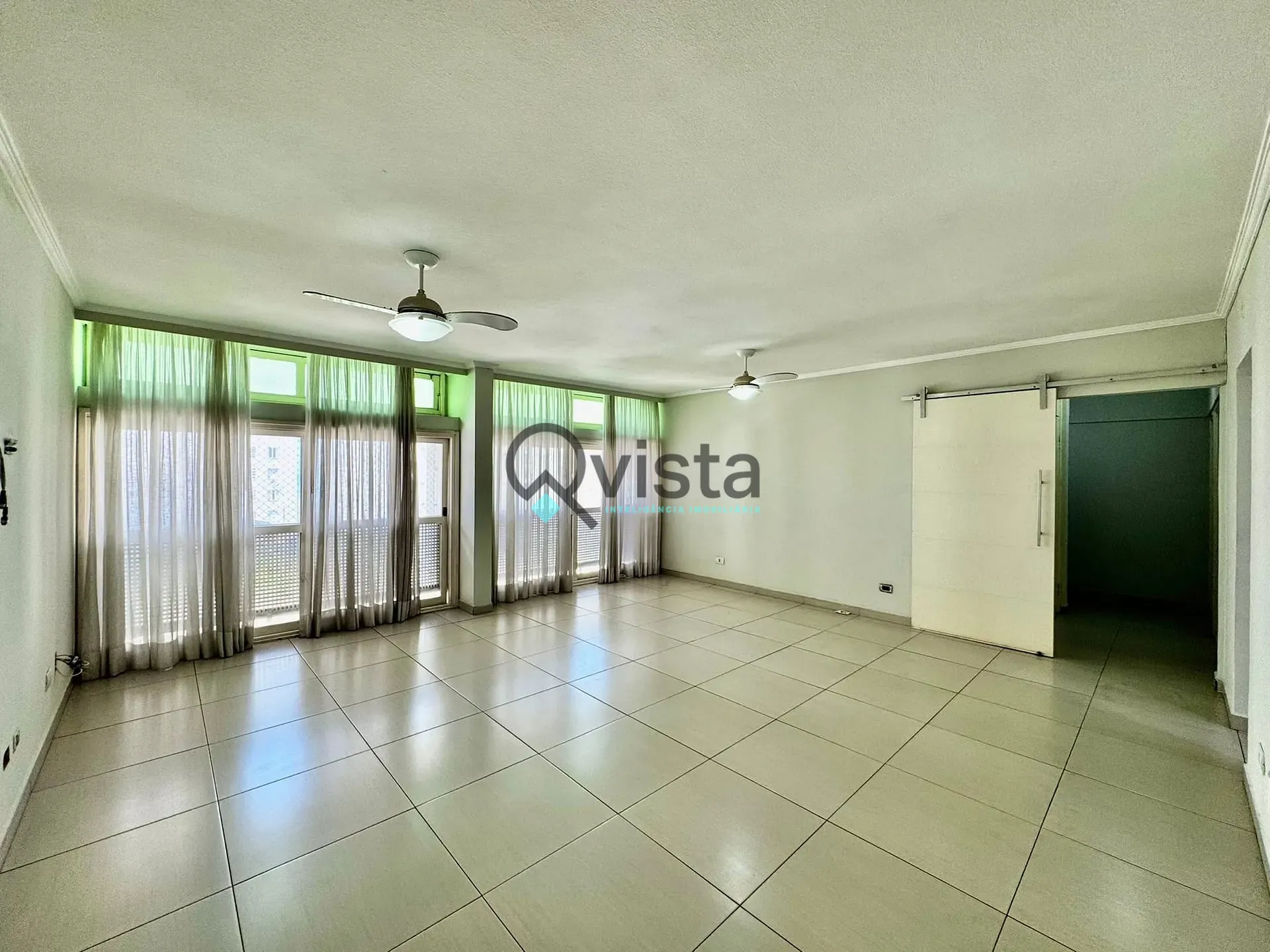 Apartamento, 3 quartos, 130 m² - Foto 1
