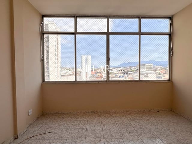 Apartamento com 78m² 2 quartos e 1 banheiro, à venda, no bairro Ramos em Rio de Janeiro