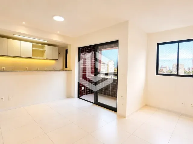 Apartamento 2 quartos e 2 banheiros, para alugar, no bairro Boa Vista em Recife