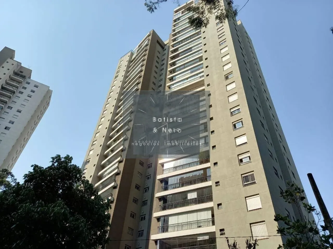 Apartamento, 3 quartos, 150 m² - Foto 1