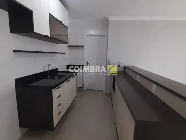 Apartamento com 79m² 3 quartos e 1 banheiro, para alugar, no bairro Aparecida em Santarém