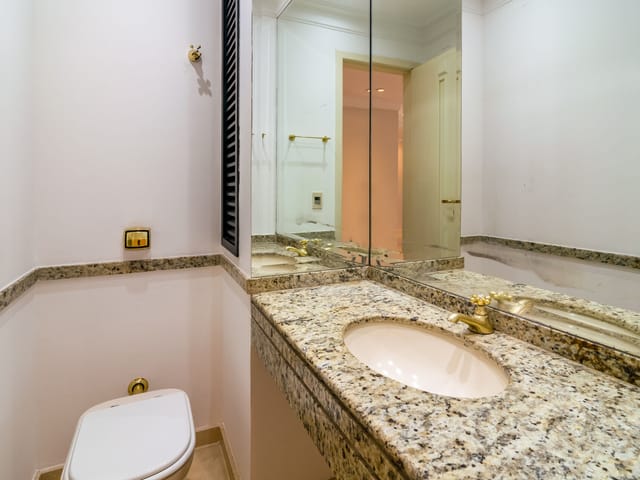 Apartamento com 287m² 3 quartos e 5 banheiros, à venda, no bairro Centro em Londrina
