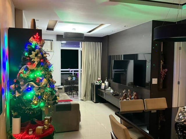 Apartamento 3 quartos e 3 banheiros, à venda, no bairro Itaipu em Niterói