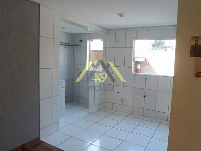 Apartamento com 58m² 2 quartos e 1 banheiro, à venda, no bairro Guarani em Colombo